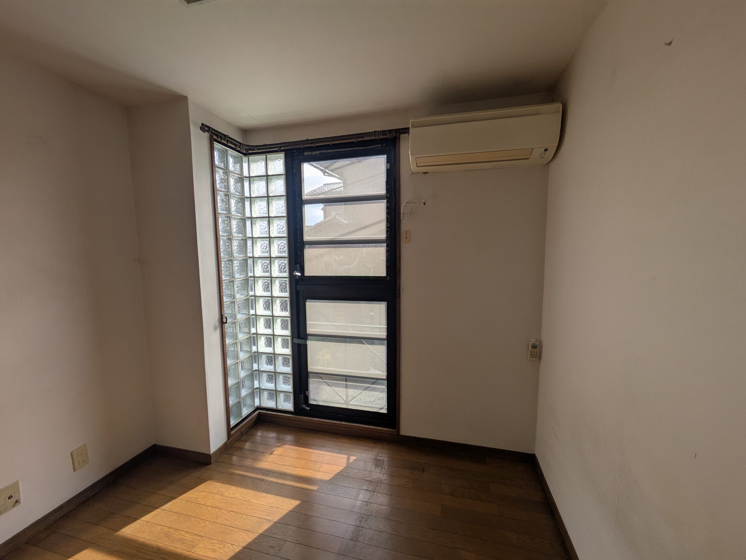 築36年戸建てを二世帯住宅(ZEH)にﾌﾙﾘﾉﾍﾞｰｼｮﾝ