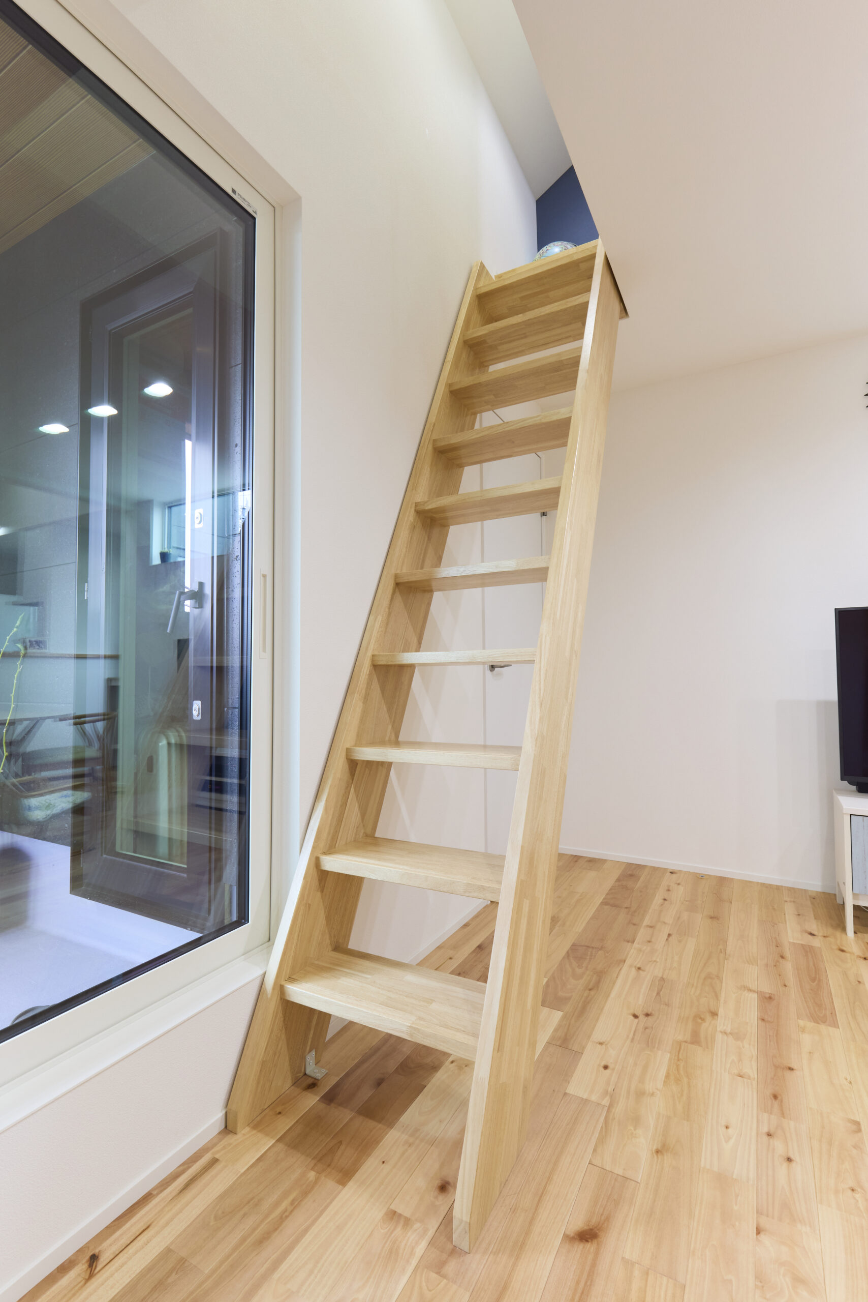 築36年戸建てを二世帯住宅(ZEH)にﾌﾙﾘﾉﾍﾞｰｼｮﾝ