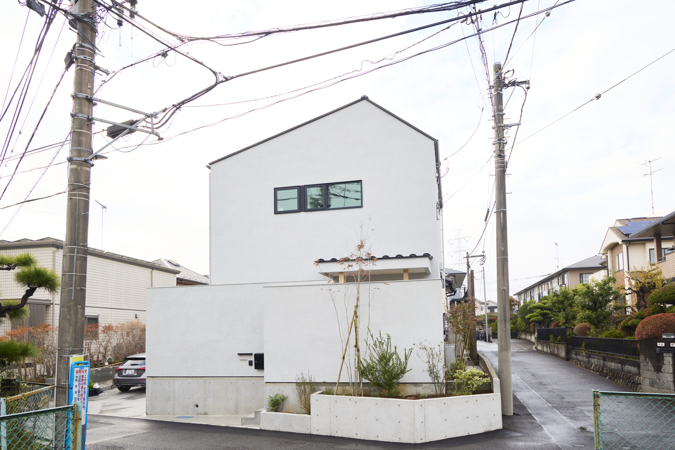 25坪とは思えない開放感。天井高3m・籠り部屋・プライベートテラス付き