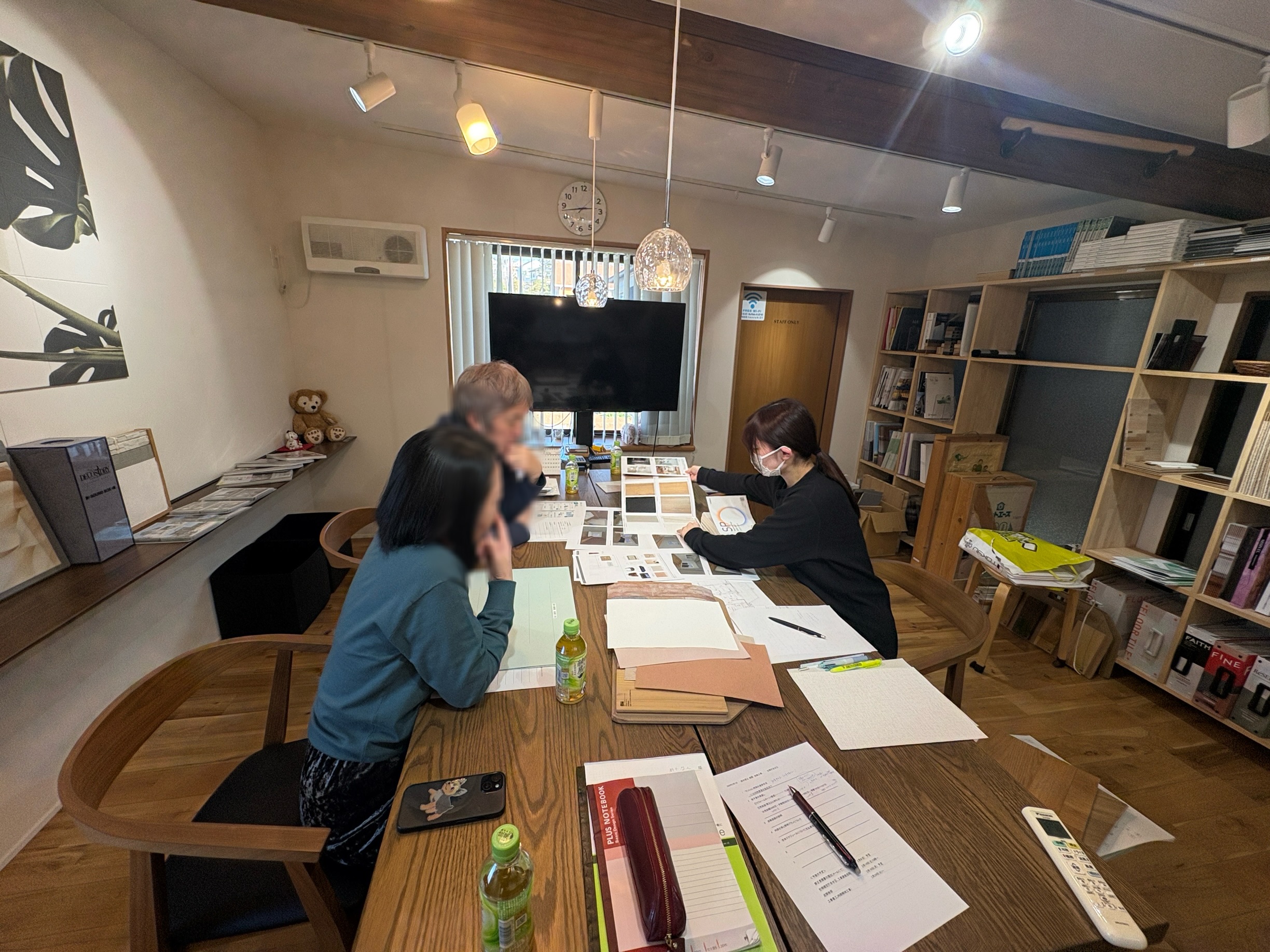 【リノベーション】内装や設備を決める仕様打ち合わせの様子。